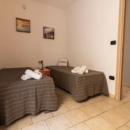 Casa Vacanze Pirata A Torre Pali *