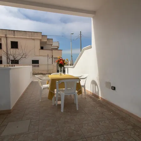 Casa Vacanze Pirata A Torre Pali