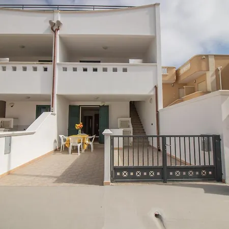 Casa Vacanze Pirata A Torre Pali *