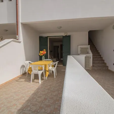 Casa Vacanze Pirata A Torre Pali 펜션